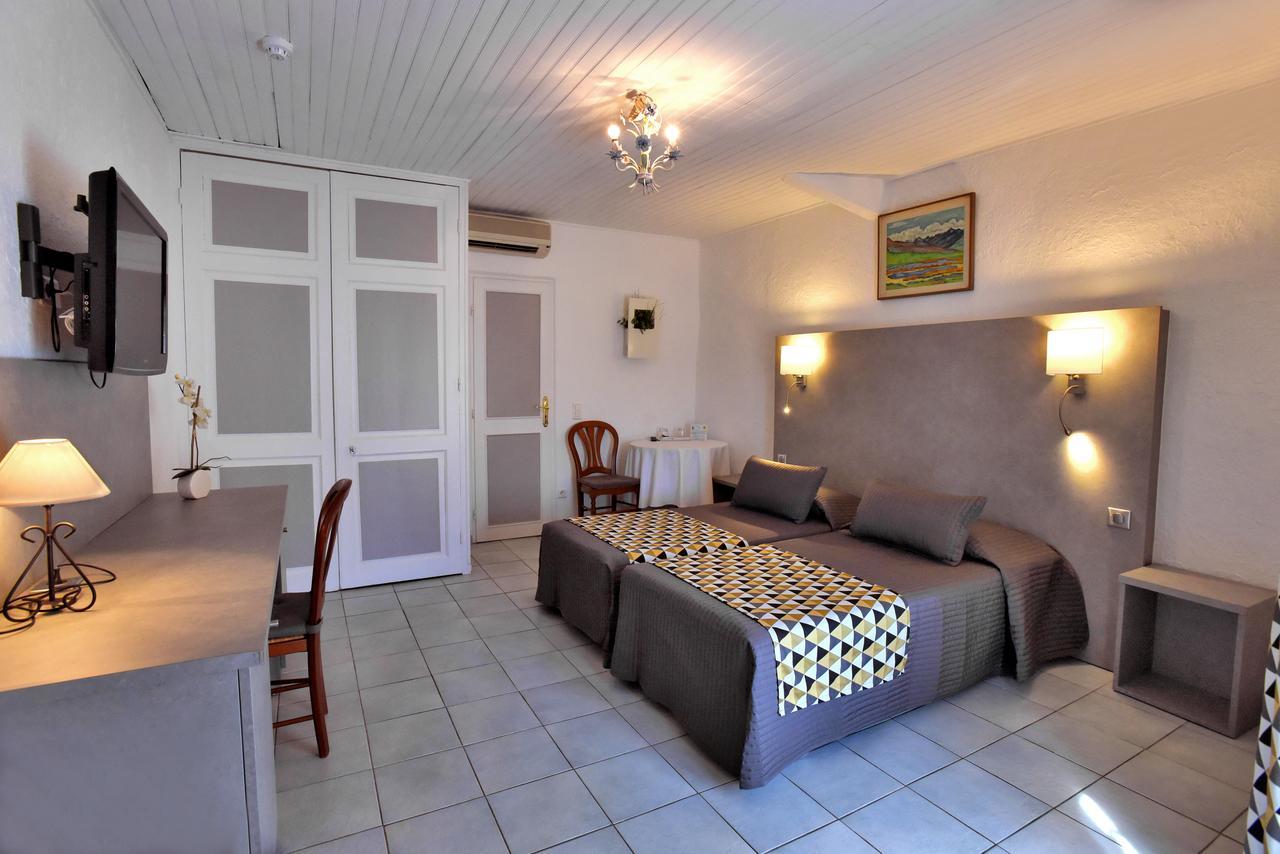 La Garbure Hotel Châteauneuf-du-Pape Buitenkant foto